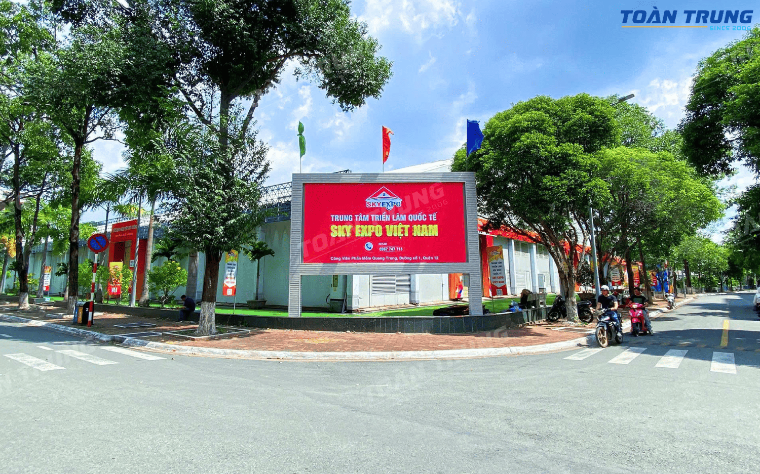 Màn hình LED ngoài trời