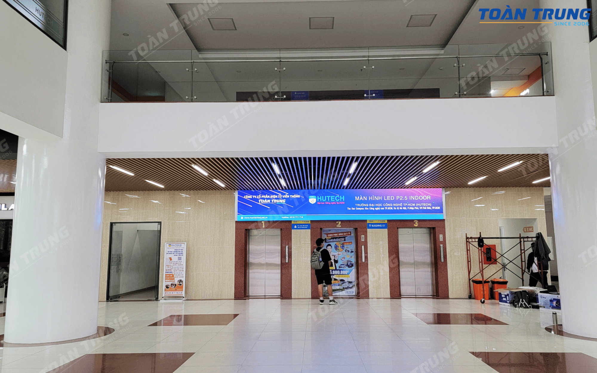 man-hinh-led-p2-5-indoor (2)
